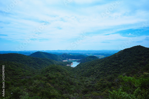 兵庫県加東市 三草山の登山道からの景色