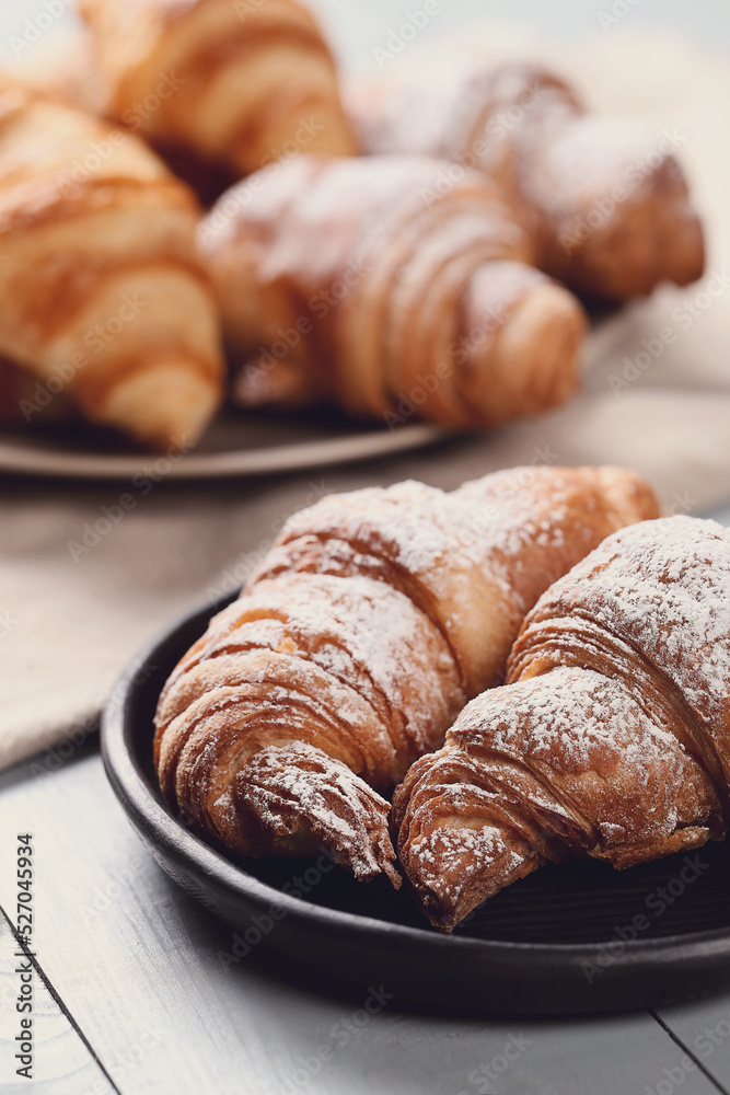 Croissants Croissants