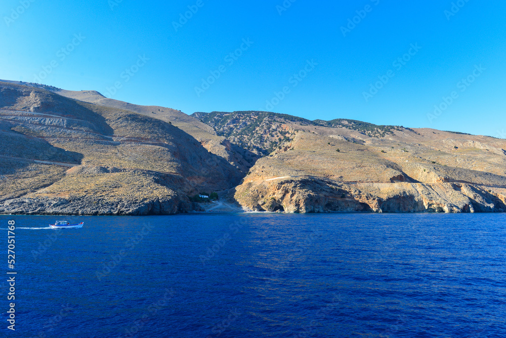 Fototapeta premium Südkreta - Chora Sfakion am Libyschen Meer, Kreta/Griechenland