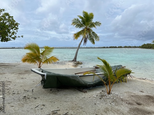 Tahiti escape