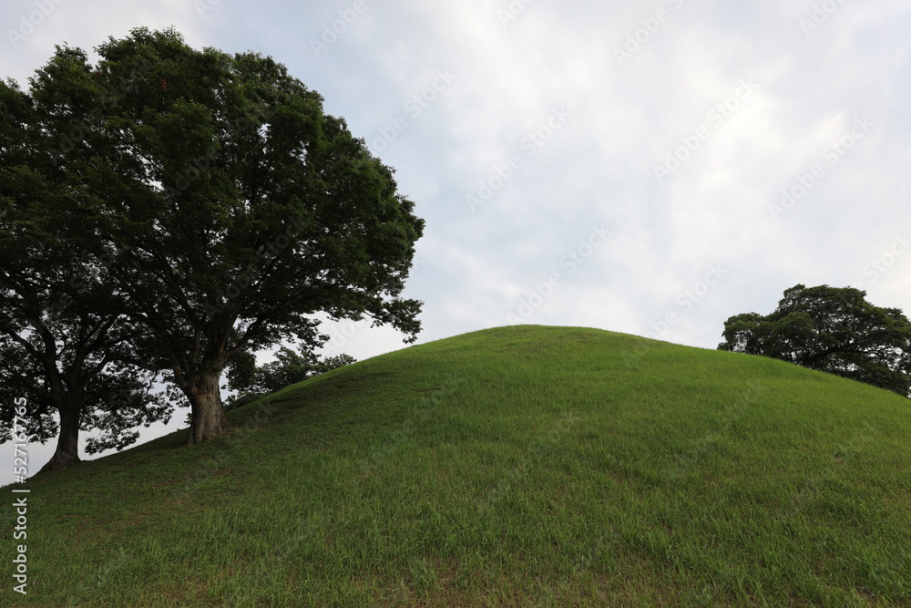 royal tomb, royal mausoleum, Gyeongju, korea royal tomb, royal mausoleum, Gyeongju, korea