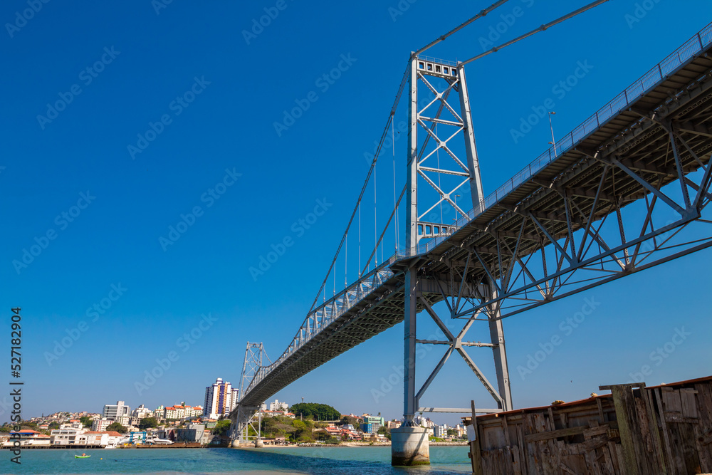 Fototapeta premium Sunny day in structure of bridge florianópolis santa catarina brazil tourist site of florianopolis, Santa Catarina, Brazil