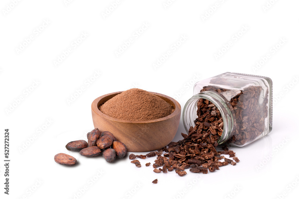 Φωτογραφία Cocoa nib in glass bottle and chocolate powder  in wooden bowl with dry cacao beans isolated on white background
