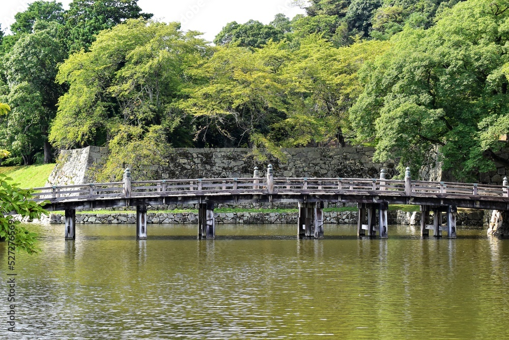 彦根城、滋賀県、城、城下町、お堀、外壁、石垣、橋、橋梁、欄干