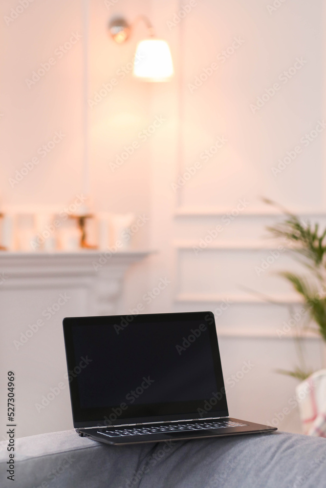 Laptop Laptop