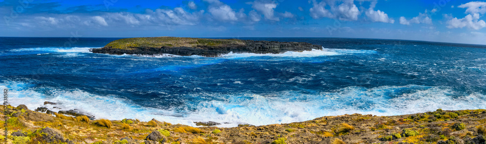 Obraz premium Cape Du Couedic, Kangaroo Island. Panoramic aerial view of Casuarina Islets on a sunny day