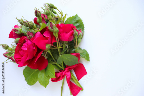 floral background of red roses