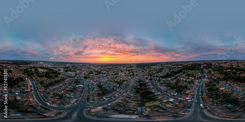 Fotografia A 360 degree  aerial view of Ipswich, Suffolk, UK at sunset