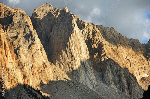 Fotografija The Incredible Hulk Rock Formation In The Sierra Nevada Mountains