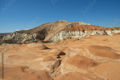 Red and white sandstone rock formations in Arizona 