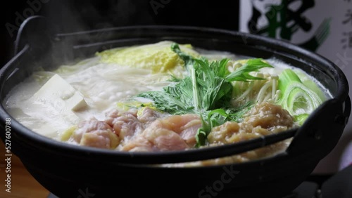 鶏肉の白湯（パイタン）鍋 photo