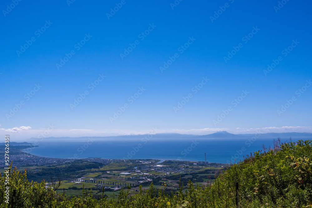 有珠山火口原展望台からの噴火湾の眺望