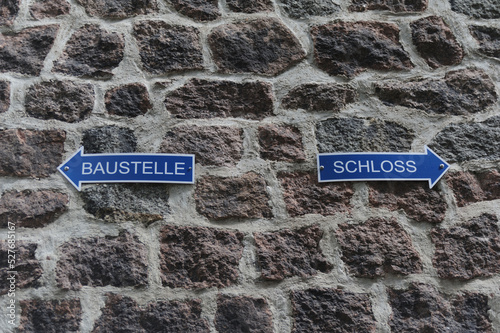 Baustelle / Schloss Beschilderung