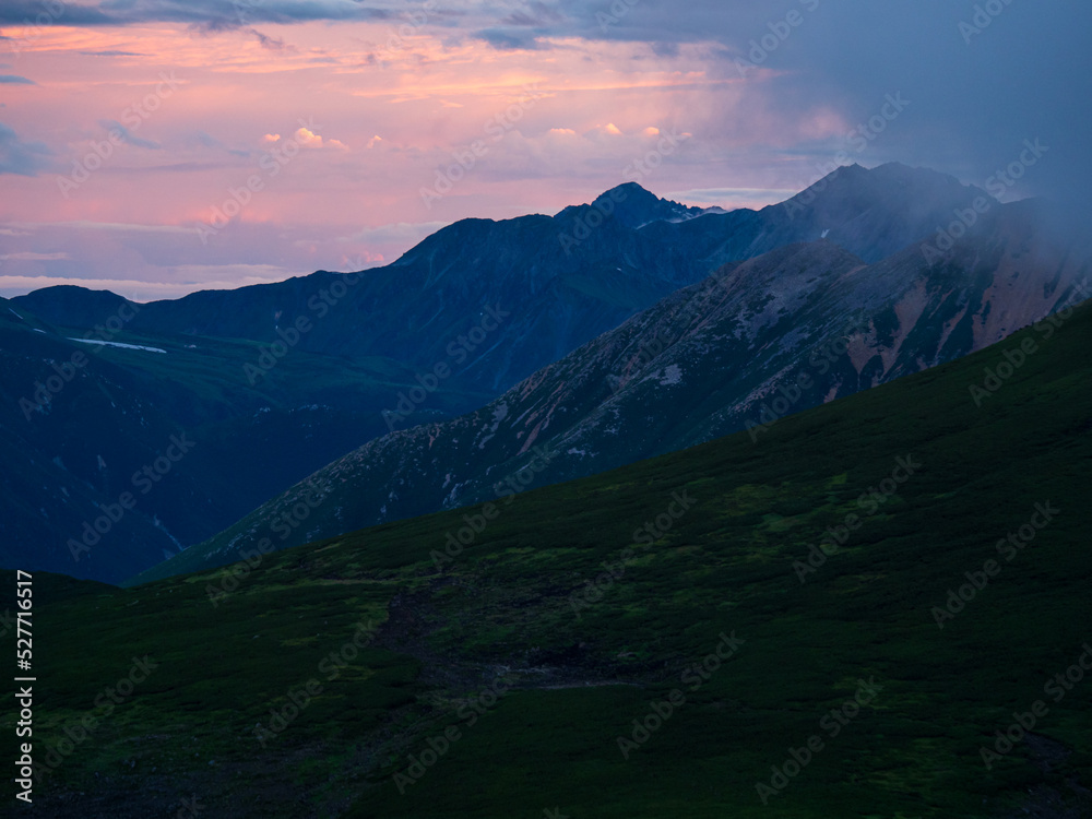 Obraz premium 唐松テン場からの眺め 剱岳