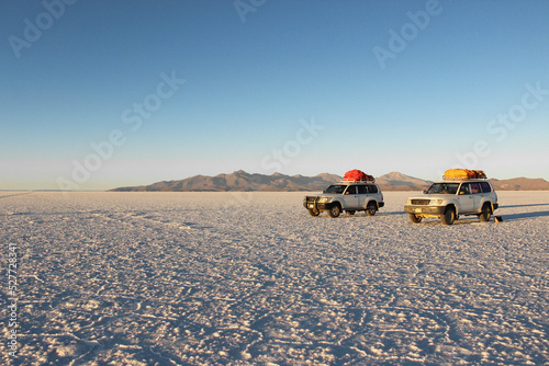 4x4 in Uyuni salt flat, Bolivia
