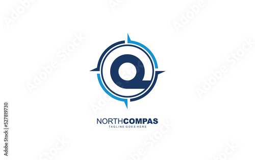 Q logo compass for branding company. arrow template vector illustration for your brand.