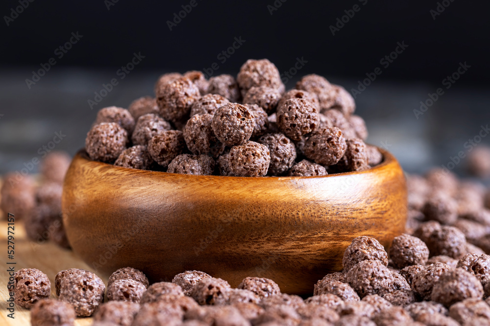 chocolate balls are used as a dry breakfast with the addition of milk or yogurt chocolate balls are used as a dry breakfast with the addition of milk or yogurt