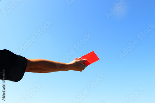 Wallpaper Mural サッカーレフリー レッドカード Torontodigital.ca