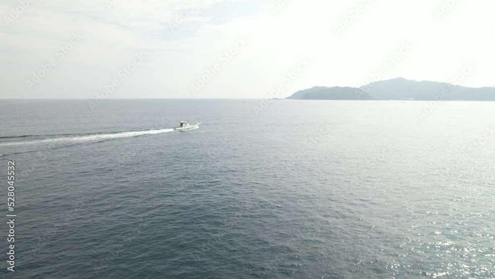 漁船と海 漁船と海