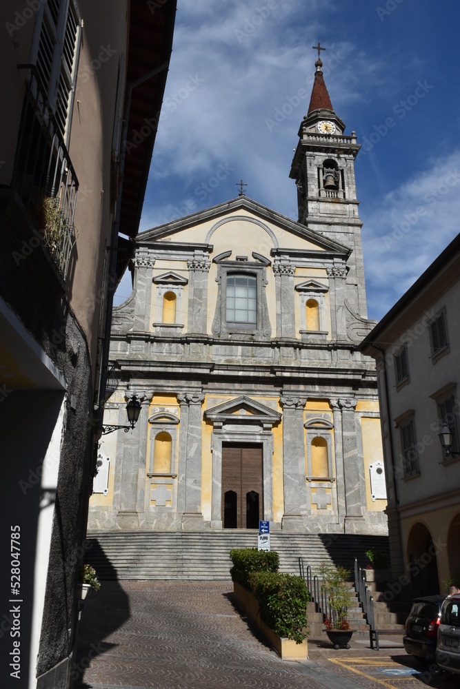 Chiesa prepositurale di San Giovanni Battista, Asso, Como, Italia