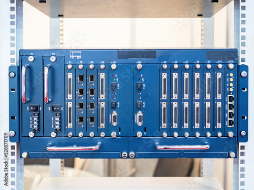 Optical multiplexer. Teleco...