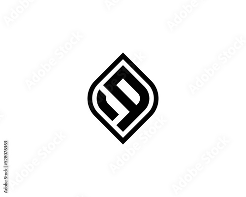 Q logo design vector template