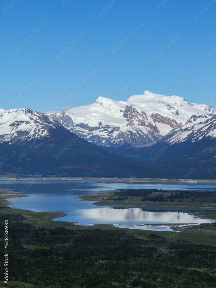 Naklejka premium scenery at Los Glaciares national park, patagonia
