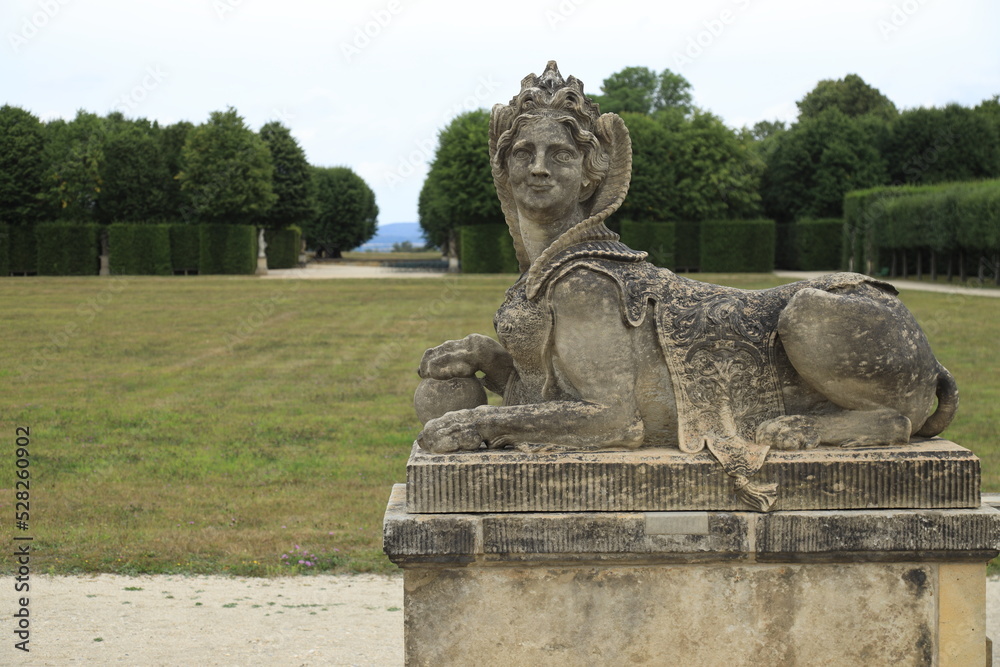 Obraz premium Sphinx im Barockgarten zu Dresden