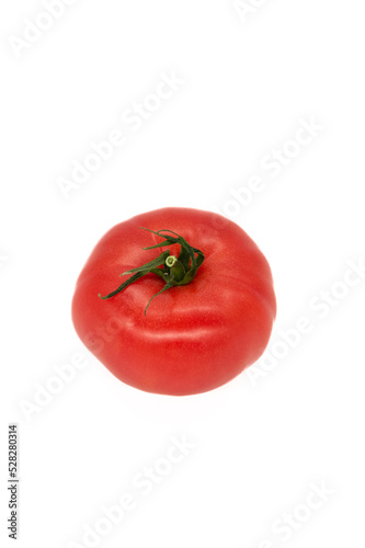 tomato isoled on a white background