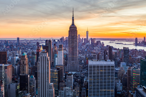 Fototapeta New York City Skyline at sunset