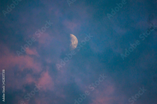 mezza luna rosa photo