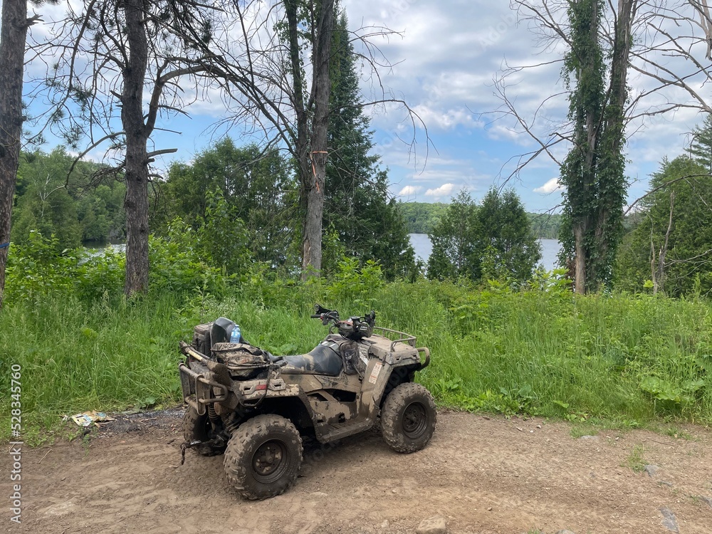 Fototapeta premium off road vehicle