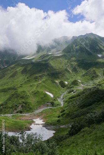 Murodo is at 2,500 m, this is the highest point on the Tateyama Kurobe Alpine Route. There are many places that you can take a walk to, such as Mikurigaike. © Optimistic Fish
