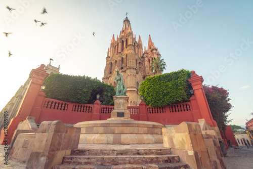 Parroquia Archangel church Jardin Town Square Rafael Chruch San Miguel de Allende, Mexico. Parroaguia created in 1600s. photo