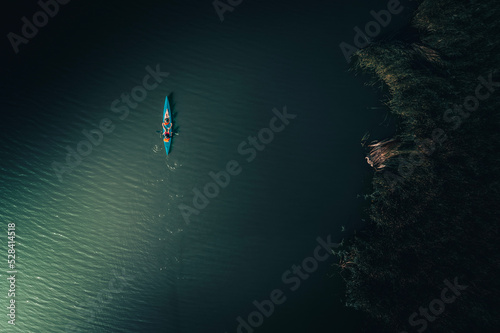 Odpoczynek nad wodą © Jakub