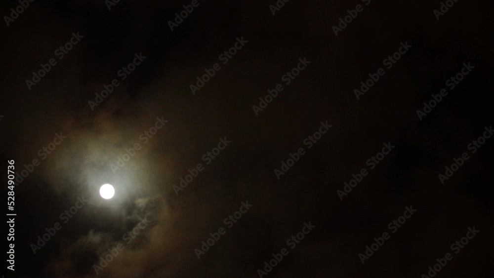 Lockdown Beautiful View Of Full Moon Amidst Clouds At Night - Los Angeles, California Lockdown Beautiful View Of Full Moon Amidst Clouds At Night - Los Angeles, California