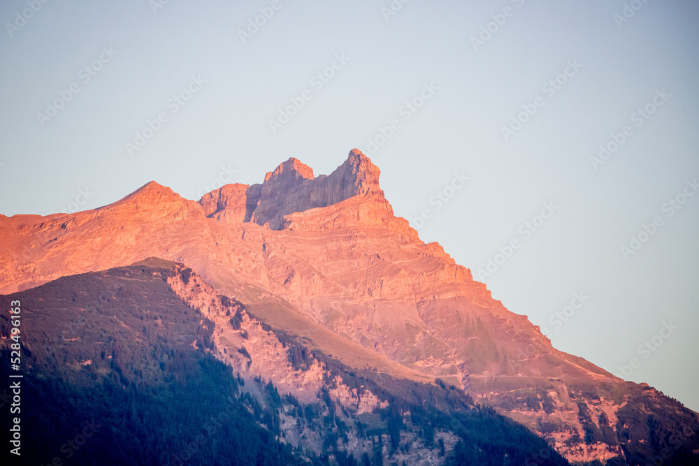 Couché de soleil sur les Alpes Suisse Couché de soleil sur les Alpes Suisse