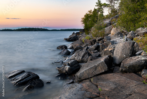 Slika na platnu Shoreline of an island among the 30,000 island archipelago on the eastern side of the Georgian Bay in Ontario, Canada