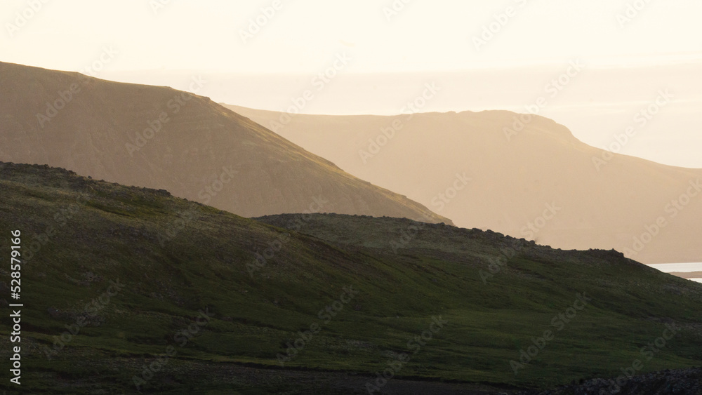 Fototapeta premium sunset in the mountains
