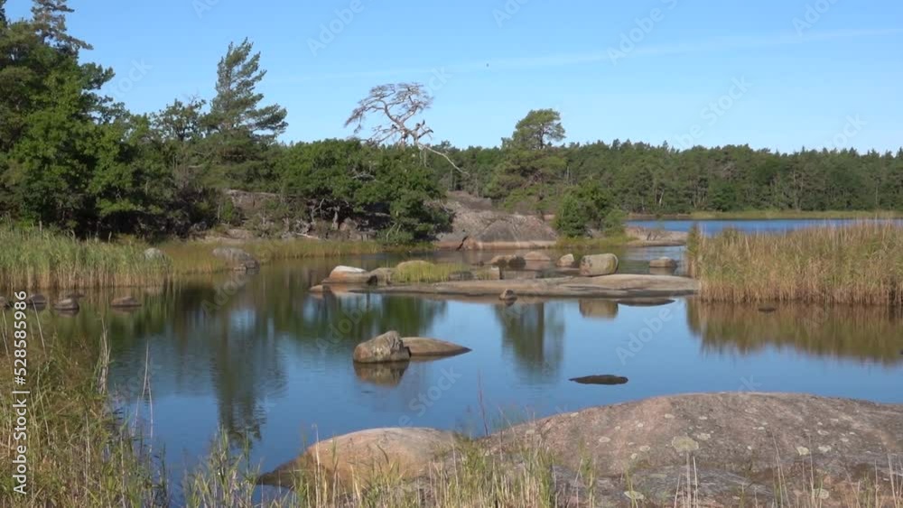 Sweden Island Coast Archipelago Rocks and marsh
Slow motion shot from Sweden, 2022
Sweden Island Coast Archipelago Rocks and marsh
Slow motion shot from Sweden, 2022