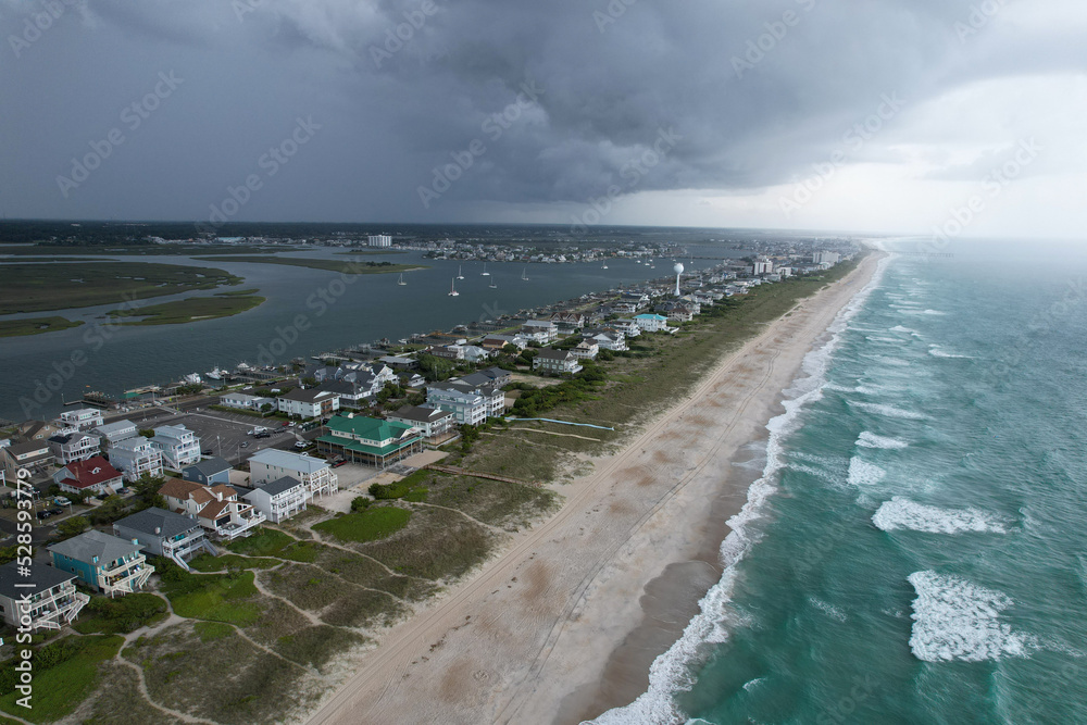 Fototapeta premium Incoming storm at Wrightsville Beach, North Carolina 5