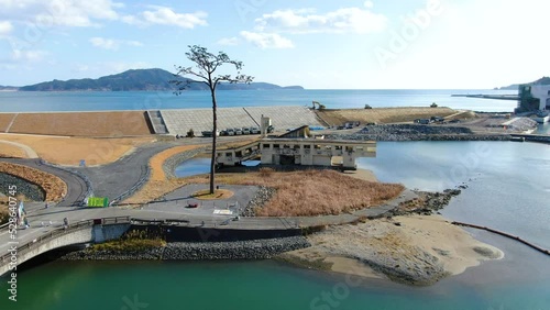 陸前高田市 奇跡の一本松と震災遺構 旧 陸前高田ユースホステル２