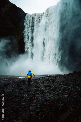 Wasserfall Iceland Island Weglaufen