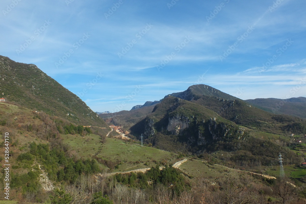 Naklejka premium landscape in autumn