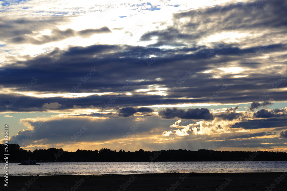 Obraz premium sunset over the sea
