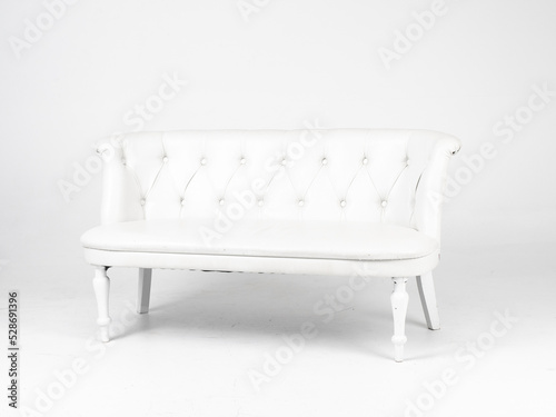 Obraz na płótnie White skin sofa on white background w salonie