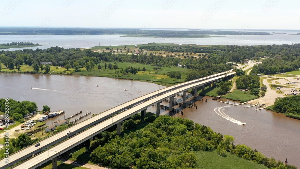 Interstate Highway bridge infrastructure 