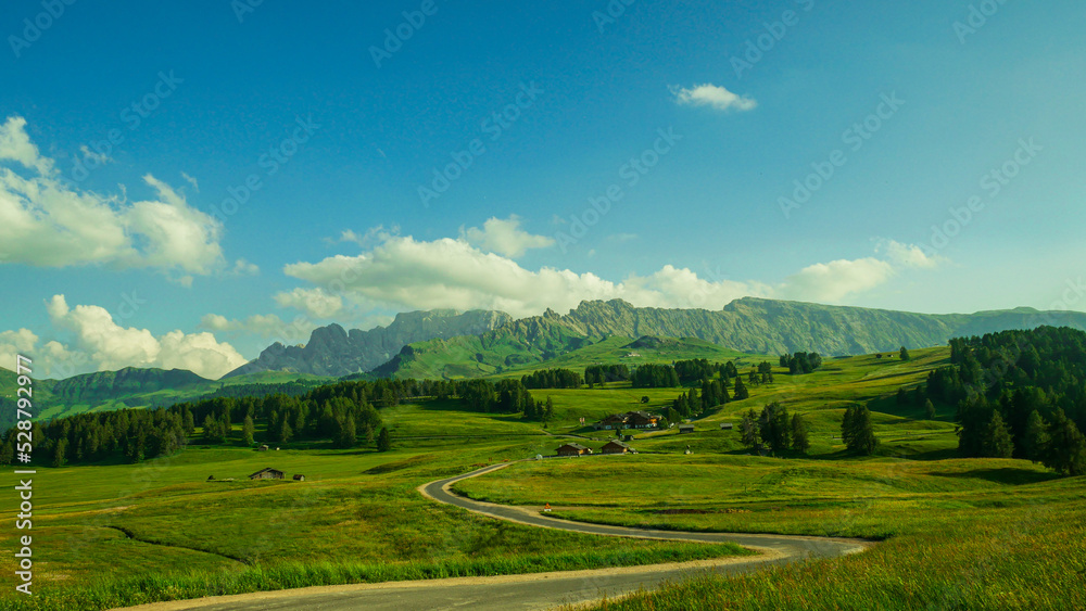 Fototapeta premium Somewhere in the Alps - Seiser Alm
