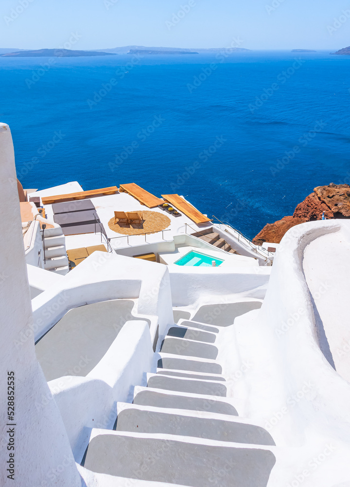 Obraz premium Vue de la Caldera de Santorin depuis le village de Oia, Grèce.
