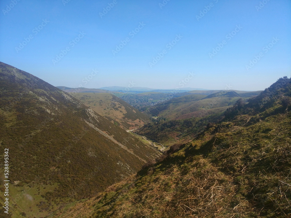 Fototapeta premium Over Carding Mill Valley